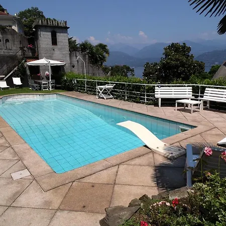 Villa Modern In With Swimming Pool Baveno