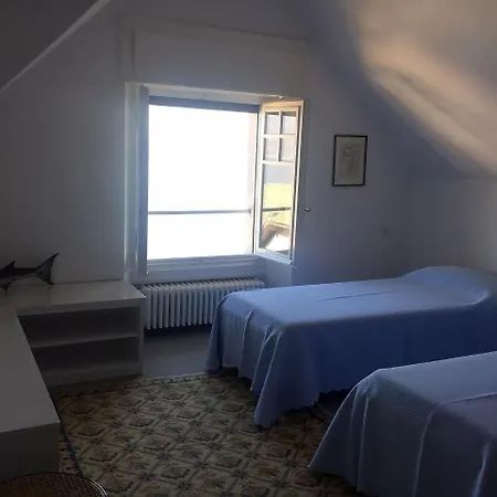 Modern In With Swimming Pool * Baveno